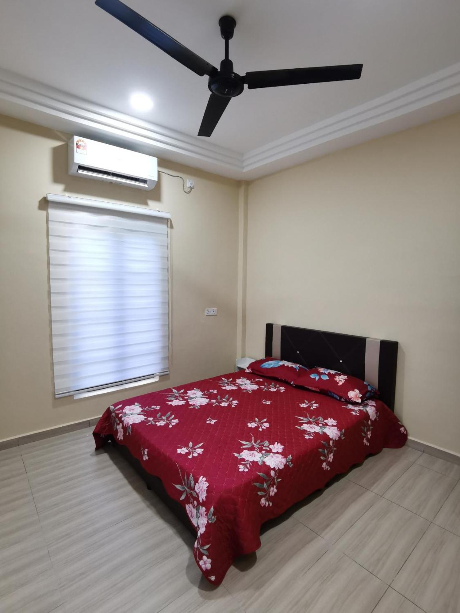 Villa Tok Wan Куантан Екстериор снимка